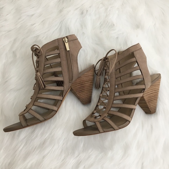 Vince Camuto | Open Toe & Heal Caged Sandals - Picture 3 of 12